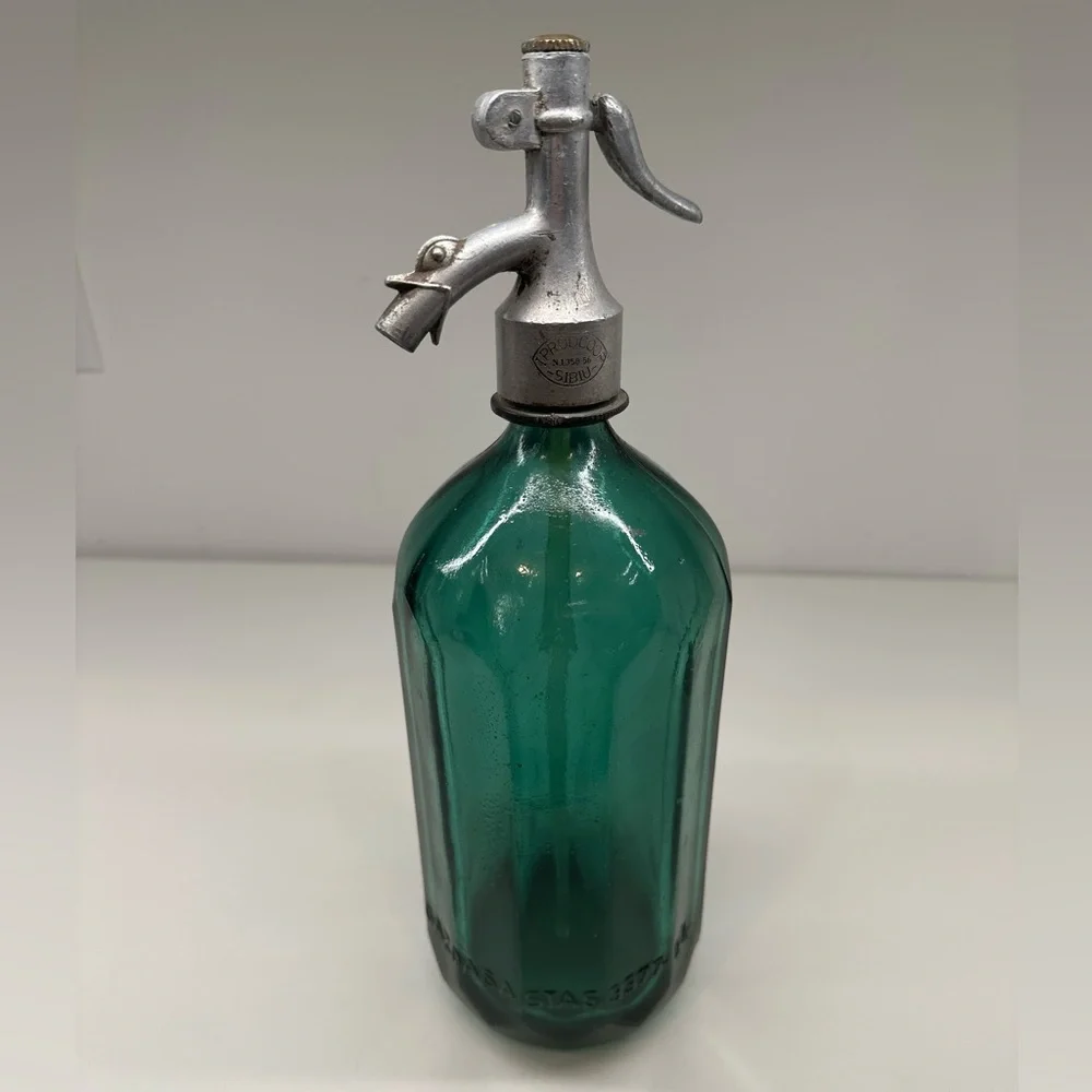 Vintage Green Glass Seltzer Bottle - Picture 6 of 6